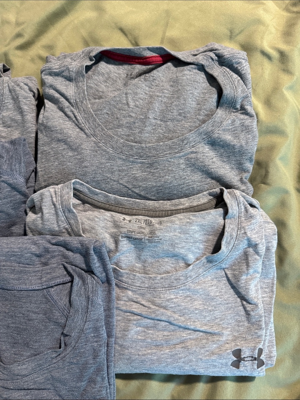 Set of 5 Under Armour Heatgear Tees XXL - Picture 2 of 5